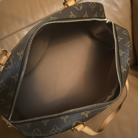 Louis Vuitton Montorgueil GM - Picture 11 of 12